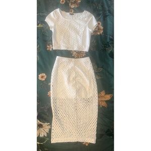 Express White two-piece skirt set